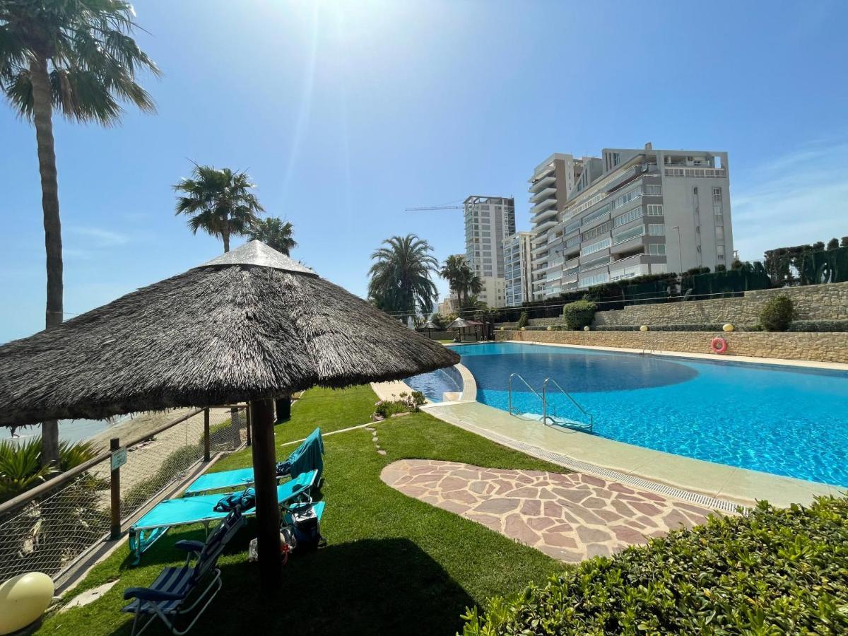 Clp - Beach Front, Pool View And Parking Calpe Eksteriør bilde