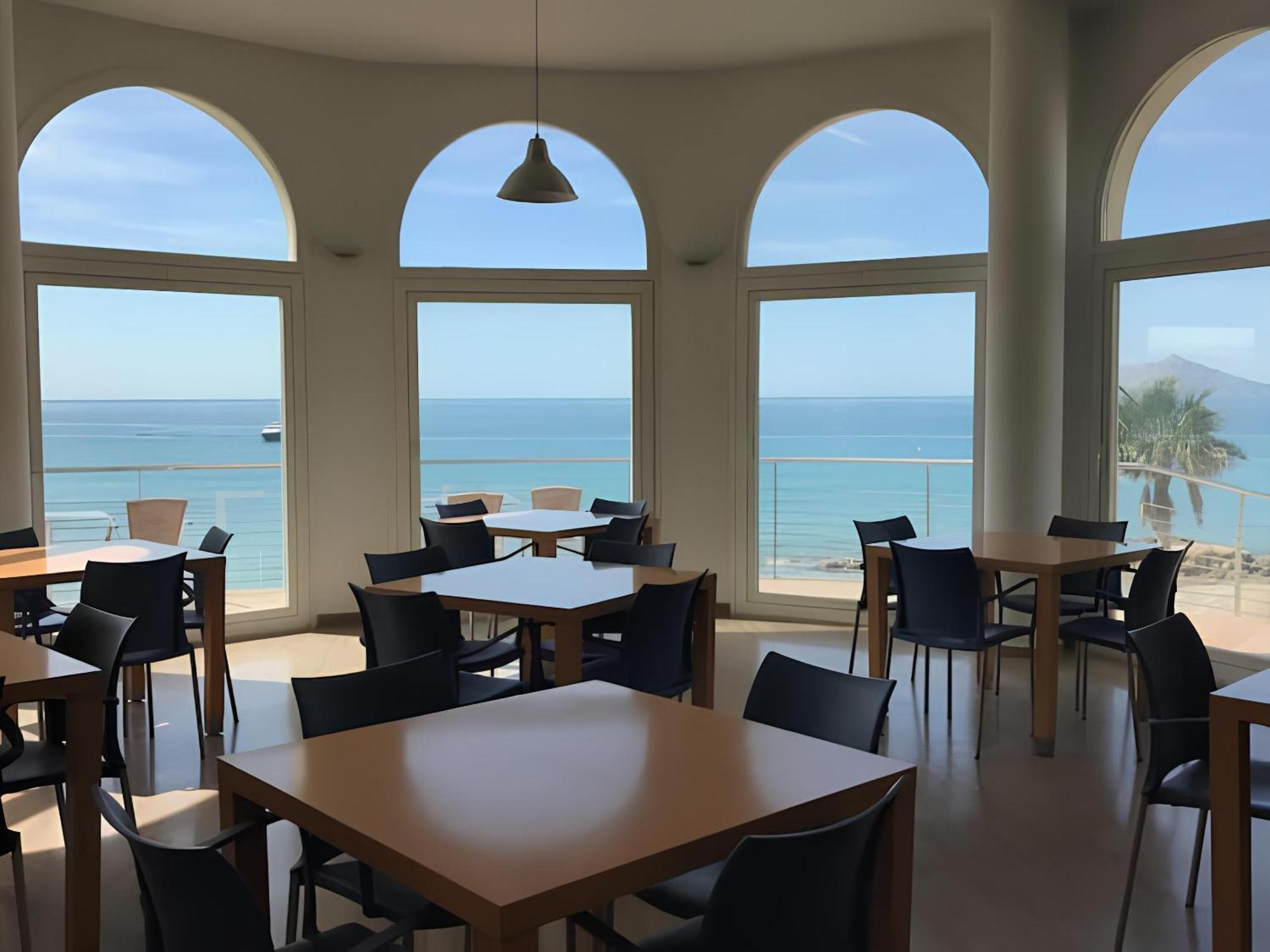 Clp - Beach Front, Pool View And Parking Calpe Eksteriør bilde